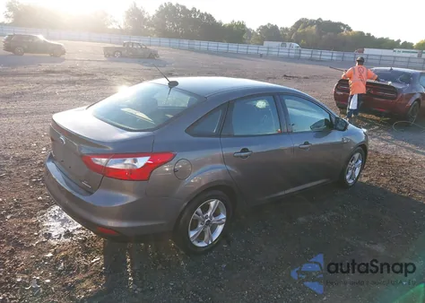 2014 Ford Focus Se from USA, damaged, VIN 1FADP3F28EL233398